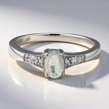 Zilveren ring met een Paraiba toermalijn