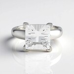 Anello in argento con Quarzo Bianco