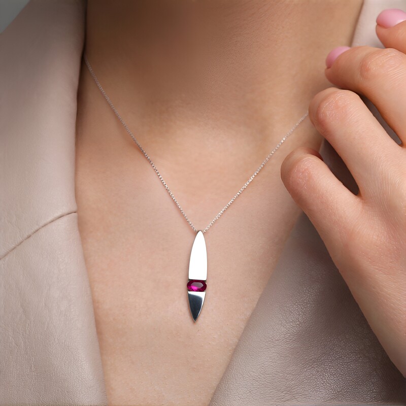 Colgante en plata con Rubí de Birmania (Pallanova)