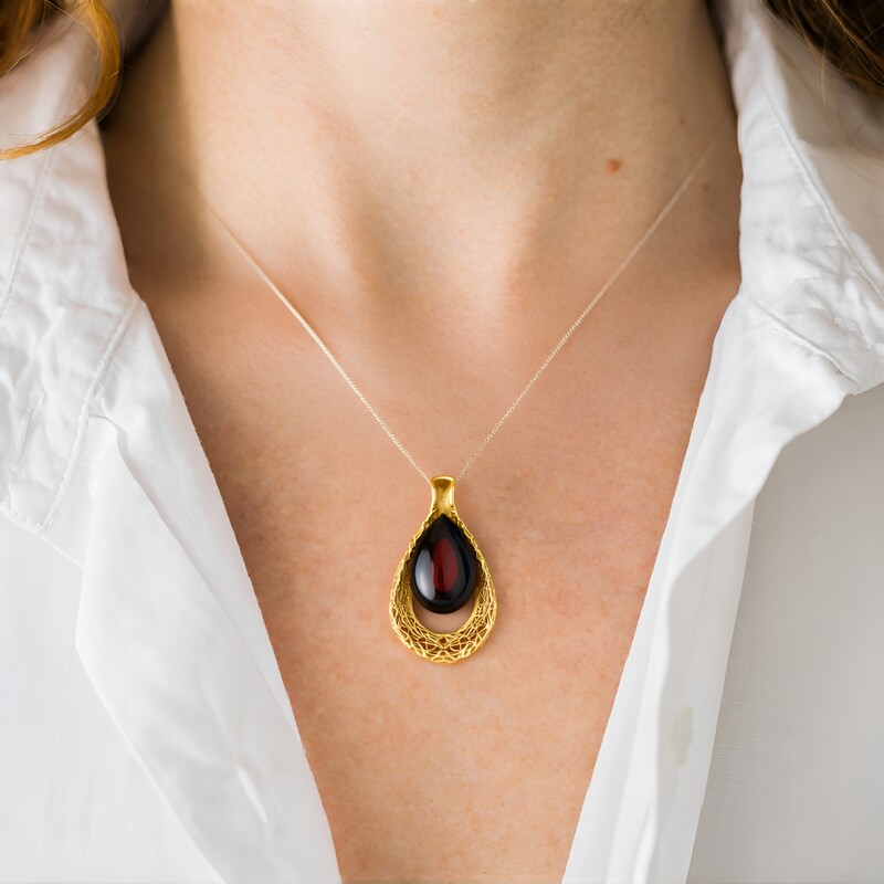 Baltischer Kirsch-Bernstein-Silberanhänger (dagen)