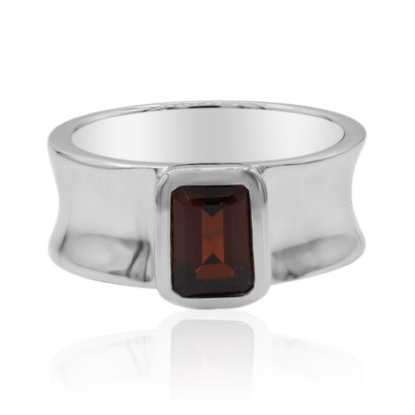 Anello in argento con Granato Mozambico