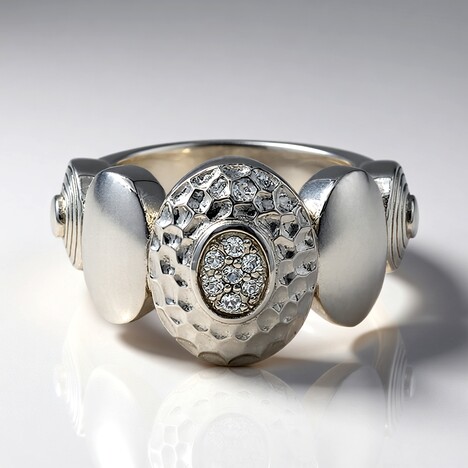 Bague en argent et Topaze blanche (MONOSONO COLLECTION)