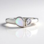 Anello in argento con Opale di Welo