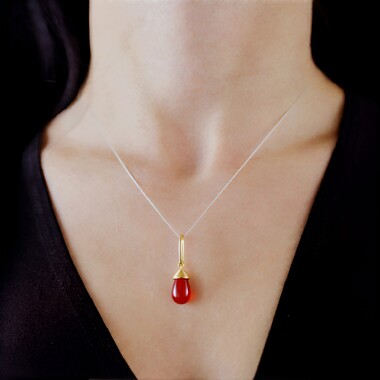 Pendentif en argent et Onyx rouge (MONOSONO COLLECTION)