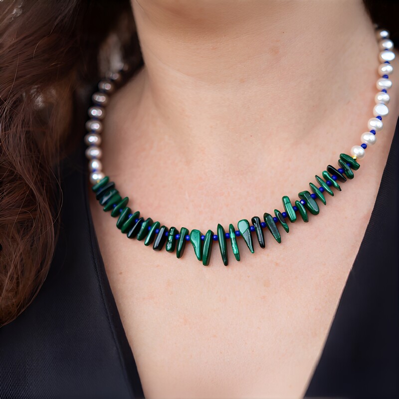 Collar en plata con Hematita dorada