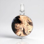 Ciondolo in argento con Legno di Palma Pietrificato (Bali Barong)