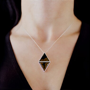 Colgante en plata con Jaspe océano
