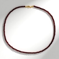 Collar en plata con Granate