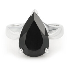 Zilveren ring met een zwarte spinel