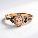 Anello in oro con Morganite AAA