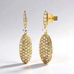 Orecchini in oro con Diamante Fancy SI2