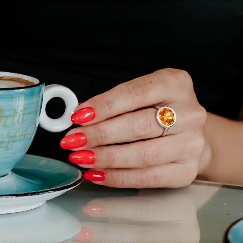 Anillo en plata con Cuarzo naranja