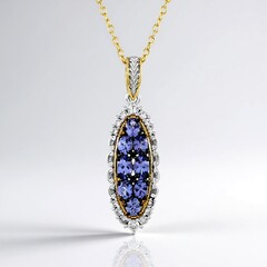 Collar en plata con Tanzanita