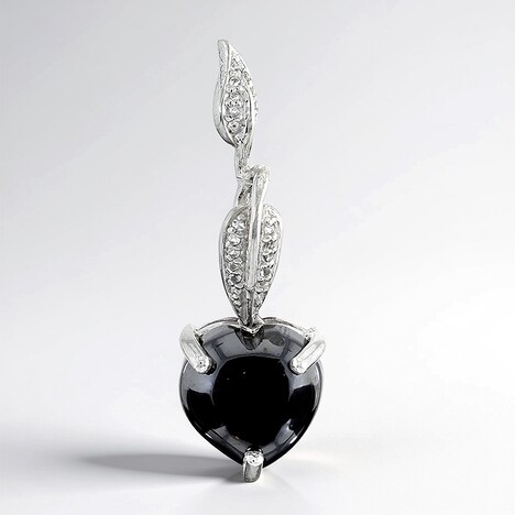 Pendentif en argent et Hématite noire
