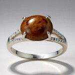 Anello in argento con Ossidiana Mogano