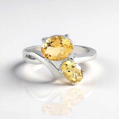 Anello in argento con Berillo Giallo