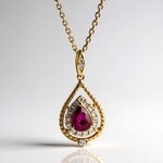 Collana in oro con Rubino Mozambico AAA (CIRARI)