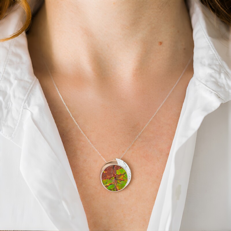 Zilveren hanger met een ammoliet (MONOSONO COLLECTION)