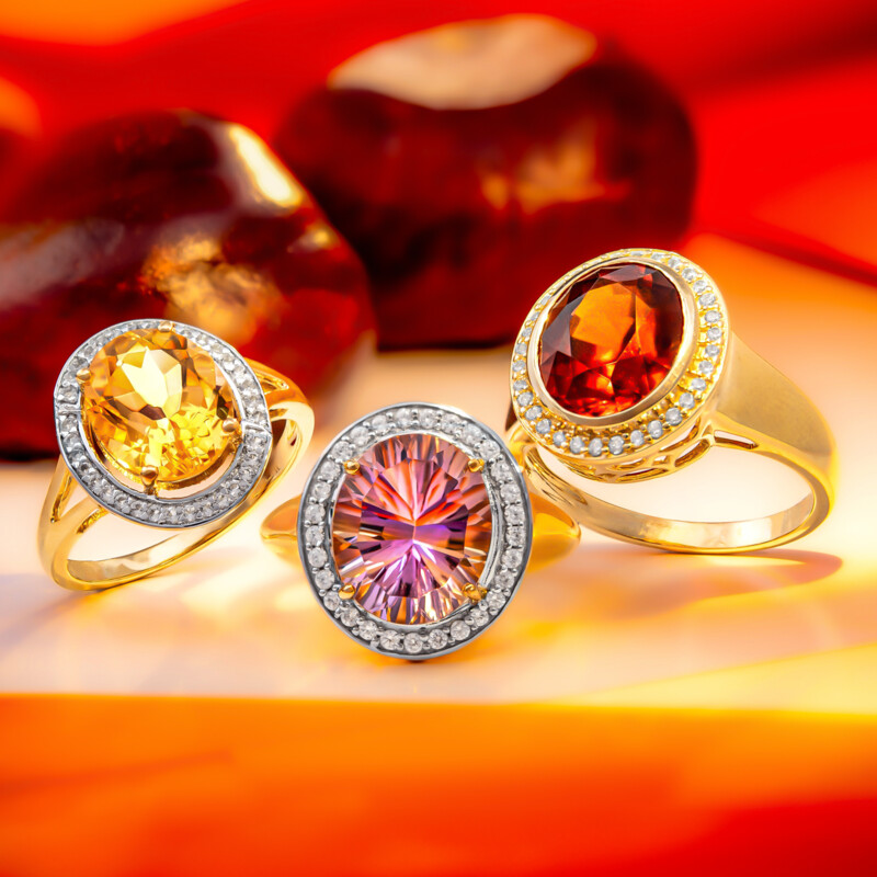 Gouden ring met een hessoniet granaat