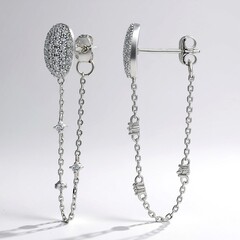 Pendientes en plata con Zircón (Adela Silber)