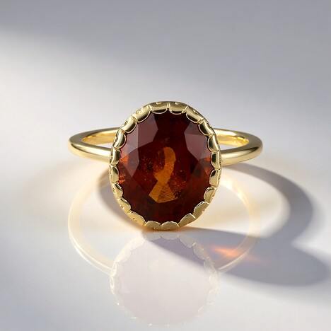 Anello in oro con Granato Essonite