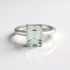 Anello in argento con Ametista Verde