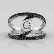 Anillo en plata con Topacio blanco