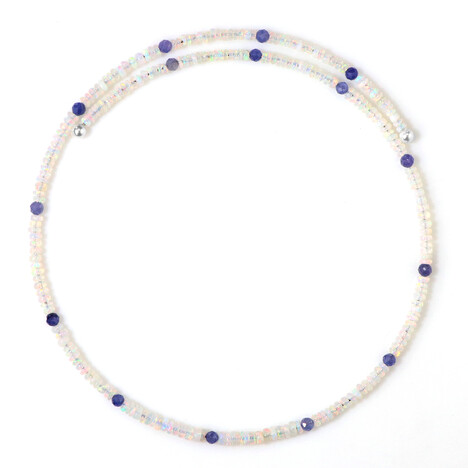 Stalen halsband met Welo-opalen (Riya)