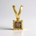 Ciondolo in oro con Diamante Cognac d'Argyle I3 (Mark Tremonti)