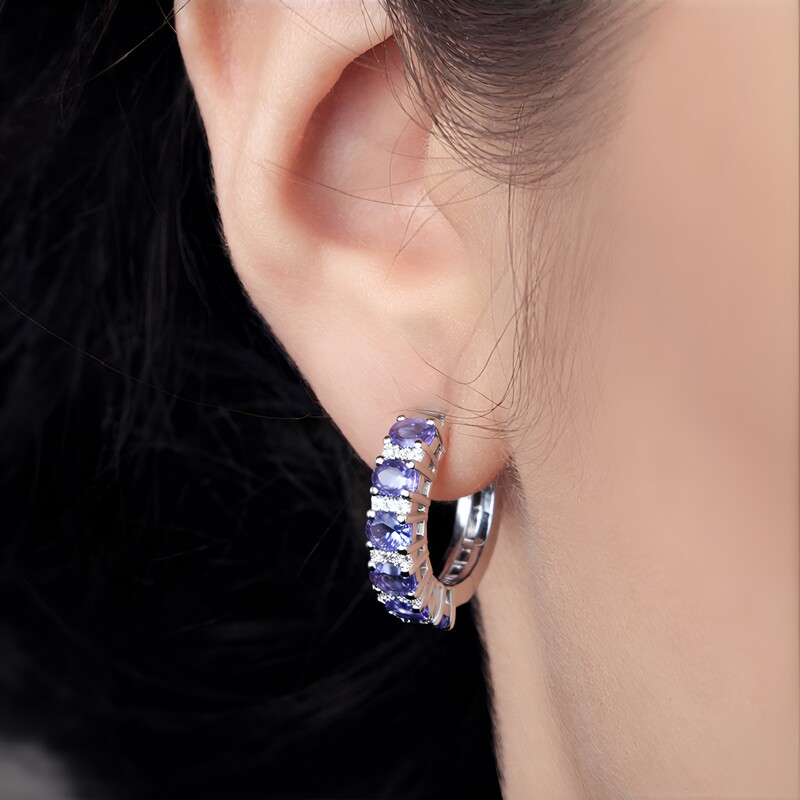 Orecchini in argento con Tanzanite