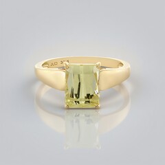 Bague en or et Kunzite jaune canari