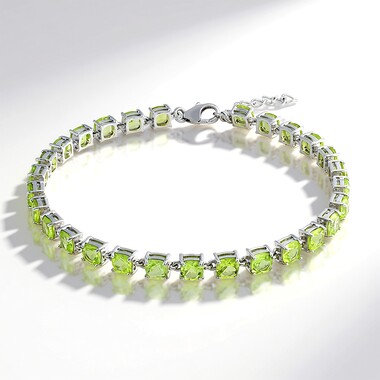 Zilveren armband met Birmese Peridoots