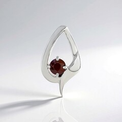 Ciondolo in argento con Zircone Mogano
