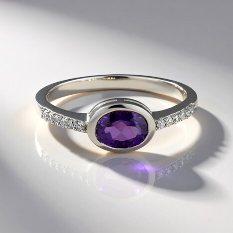 Anello in argento con Ametista del Marocco