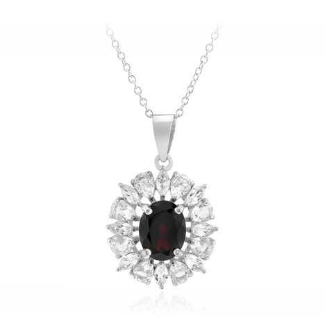 Collar en plata con Granate