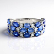 Anillo en plata con Cianita de Nepal