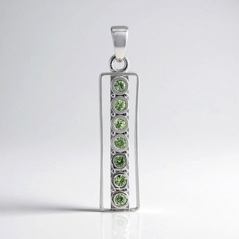 Ciondolo in argento con Zaffiro Verde di Tuléar  (Pallanova)