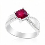 Madagaskar-Rubin-Goldring (de Melo Gold)