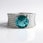 Bague en argent et Fluorite bleu pétrole