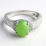 Anello in argento con Crisoprasio Imperiale