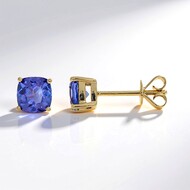 Orecchini in oro con Tanzanite AAA