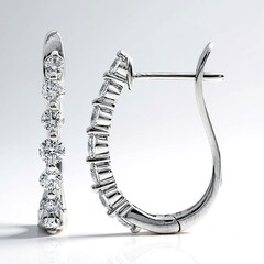 Orecchini in oro con Diamante SI2 (H) (CIRARI)