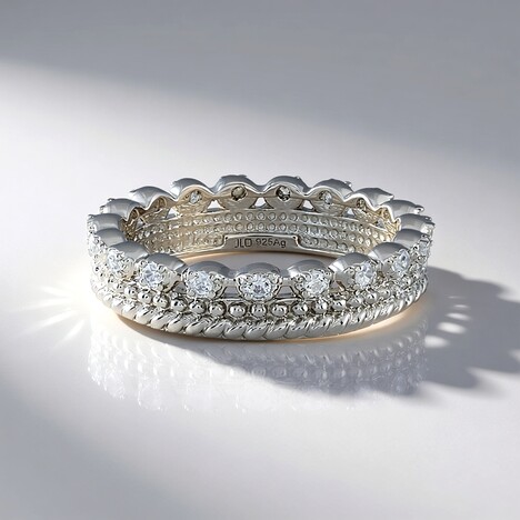 Anello in argento con Zircone