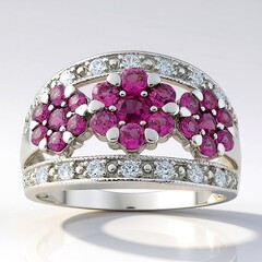 Anello in argento con Rodolite
