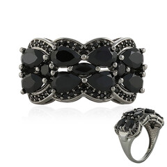 Bague en argent et Spinelle noir