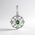 Ciondolo in argento con Diopside Russo