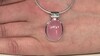 Zilveren hanger met een roze chalcedon (MONOSONO COLLECTION)