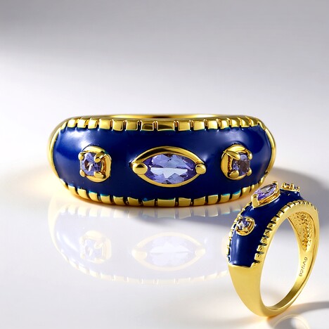 Anello in argento con Tanzanite