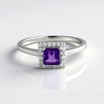 Anello in argento con Ametista