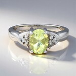 Anello in argento con Ortoclasio